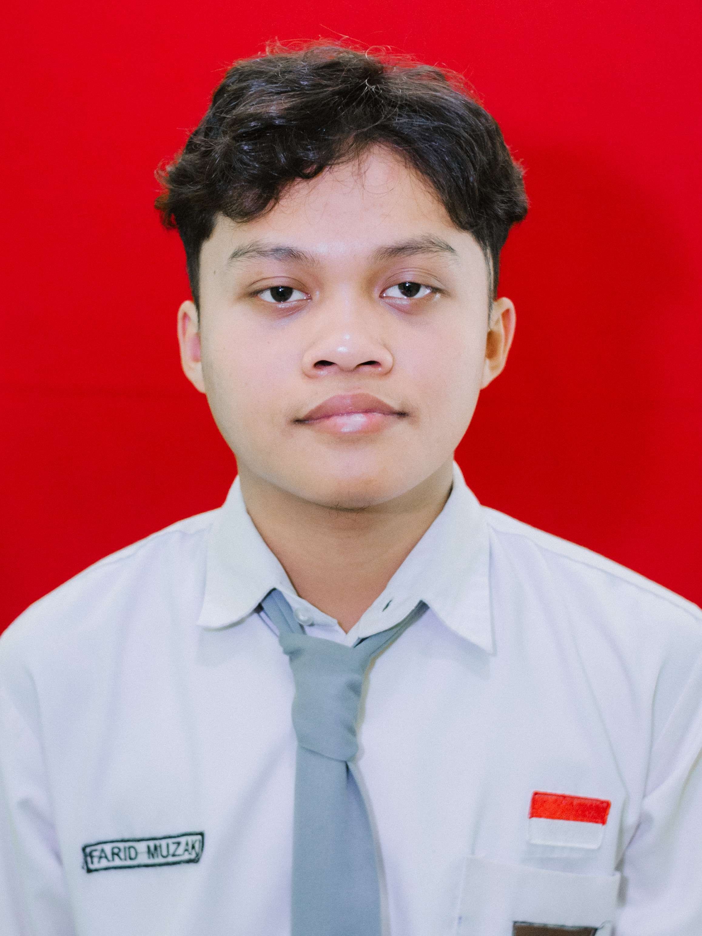 FARID MUZAKI